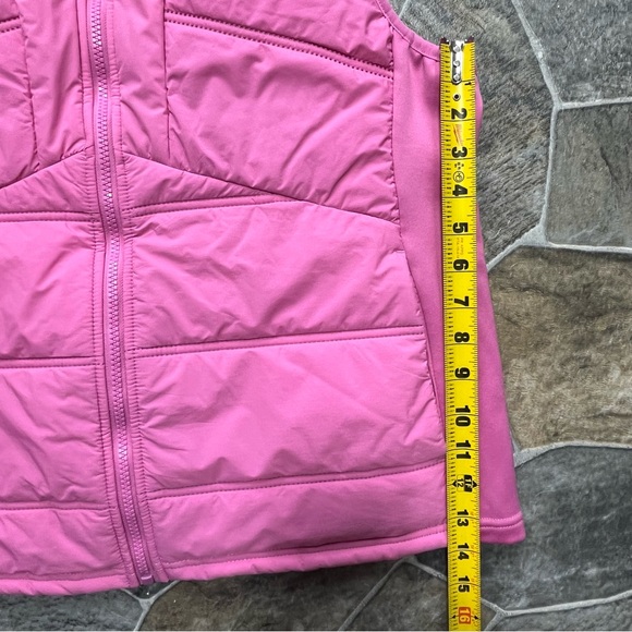 AVIA Hooded Puffer Vest - Picture 8 of 10